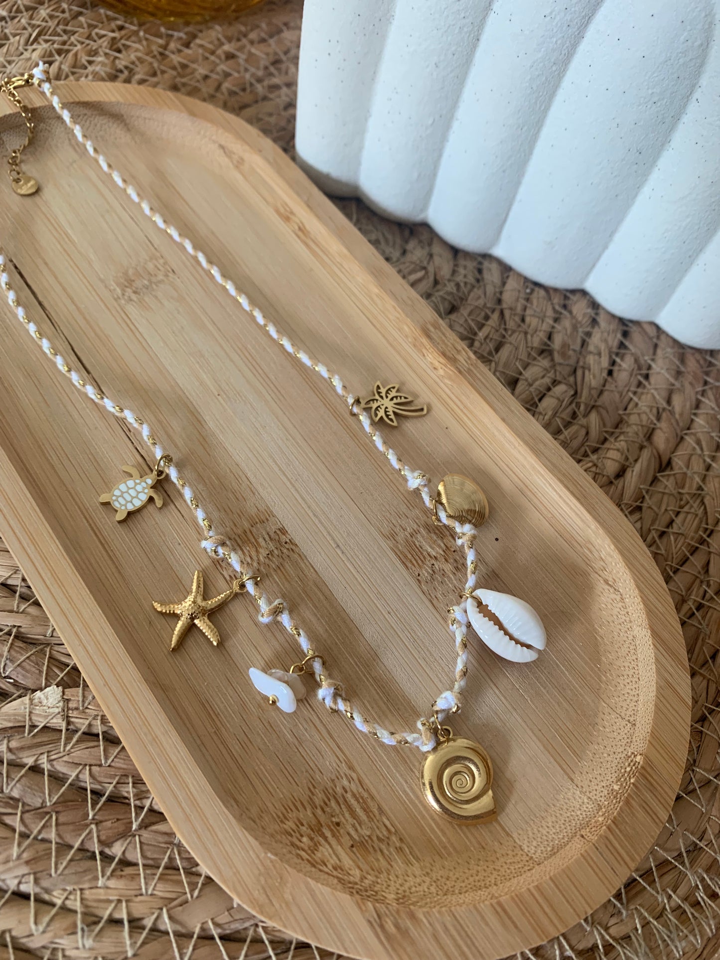 COLLIER VACANCIA