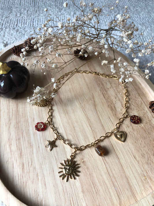 COLLIER LISA
